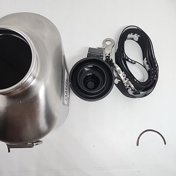 NEW CARHARTT STANLEY ADVENTURE STAINLESS STEEL CANTEEN 1.1QT/1L - Picture 6 of 6